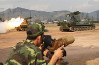 Tổ hợp tên lửa phòng không tự hành biết bơi độc nhất vô nhị của Việt Nam