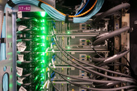 [ẢNH] Mỹ dùng siêu máy tính mạnh nhất hành tinh để tìm cách trị Covid-19