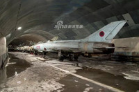 [ẢNH] Bí mật căn cứ không quân trong lòng đất được Trung Quốc xây dựng tại châu Âu