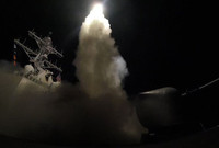 [ẢNH] Căng thẳng tột độ khi nhóm tác chiến tàu sân bay USS Abraham Lincoln sẵn sàng tấn công Iran