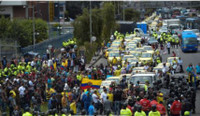 Hàng ngàn tài xế taxi truyền thống đình công tại tại thủ đô Bogota, Colombia