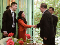 [ẢNH] Nhìn lại bữa trưa đặc biệt của đoàn quan chức Triều Tiên tại Hà Nội