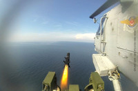 [ẢNH] Tên lửa sát thủ L-UMTAS của Thổ Nhĩ Kỳ khiến hàng loạt khí tài Syria bốc cháy