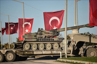 [ẢNH] Thổ Nhĩ Kỳ bất ngờ tấn công dữ dội căn cứ quân sự Nga - Syria