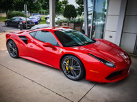 [ẢNH] Siêu xe Ferrari 488 GTB vừa bị tông nát đầu của ca sĩ Tuấn Hưng khủng cỡ nào?