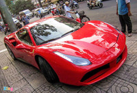 [ẢNH] Siêu xe Ferrari 488 GTB vừa bị tông nát đầu của ca sĩ Tuấn Hưng khủng cỡ nào?