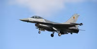 [ẢNH] Su-34 Nga vội rút lui sau khi bị F-16 Bỉ 