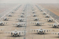 [ẢNH] Tiêm kích F-16 Mỹ 'rụng đầu', phi công may mắn sống sót