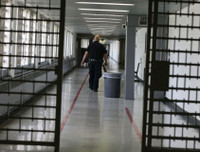 [Ảnh] Cận cảnh bên trong nhà tù khét tiếng ở Mỹ sắp bị đóng cửa