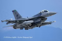 [ẢNH] Chiến đấu cơ thành công nhất của Mỹ lại bị rơi