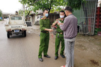 Nhắc nhở, xử lý các trường hợp không đeo khẩu trang khi ra đường