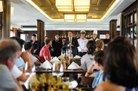 2 ngày 1 đêm trên du thuyền 5 sao giữa biển trời Hạ Long