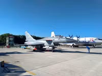 [ẢNH] Trung Quốc khoe tên lửa chống radar sao chép vượt trội bản gốc của Nga