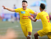 8 màn chạm trán đáng chú ý nhất ngày 13-10