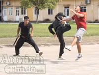 Nữ cảnh sát đặc nhiệm với khí công thâm hậu, võ thuật điêu luyện