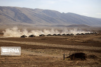 [ẢNH] Iran cho hàng chục xe tăng Chieftain do Anh sản xuất cùng khẹt lửa thị uy