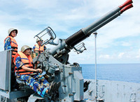 [ẢNH] Việt Nam sử dụng hải pháo do Mỹ sản xuất