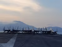 [ẢNH] Mỹ loại biên 136 tiêm kích F/A-18 Hornet và cơ hội vàng cho không quân các nước Đông Nam Á