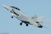 [ẢNH] Mỹ loại biên 136 tiêm kích F/A-18 Hornet và cơ hội vàng cho không quân các nước Đông Nam Á