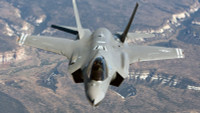 Hai siêu tiêm kích F-35A của Mỹ đến Nhật Bản