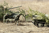 [ẢNH] Nga đẩy mạnh học tập Philippines khi gia cường thiết giáp bằng... hòm gỗ