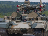 Quân đội Nga chính thức biên chế xe chiến đấu 