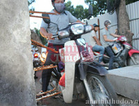 Rùng mình xem người dân 