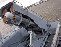 [ẢNH] Gần 200 máy bay và hơn 1.000 tên lửa Tomahawk Mỹ bất ngờ áp sát Iran