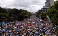 [ẢNH] Tổng thống Venezuela cảm ơn quân đội vì giúp ngăn chặn 'đảo chính'