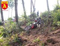 Cận cảnh những tay đua mô tô tranh tài ở Hà Giang