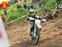 Cận cảnh những tay đua mô tô tranh tài ở Hà Giang