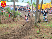 Cận cảnh những tay đua mô tô tranh tài ở Hà Giang