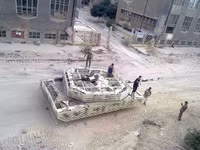 [ẢNH] Những chiếc xe tăng T-72 được 