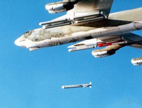 [ẢNH] Sau cáo buộc SAA tấn công hóa học kinh hoàng tại Douma, Mỹ dùng Tomahawk thị uy?