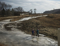 Chùm ảnh hiếm về cuộc sống đời thường ở vùng nông thôn Triều Tiên