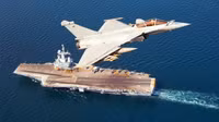 [ẢNH] Khám phá sức mạnh tàu sân bay hạt nhân duy nhất không thuộc biên chế Hải quân Mỹ