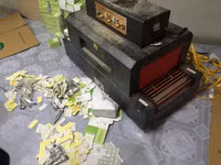 Cận cảnh 40.000 mỹ phẩm Hàn Quốc không chứng minh nguồn gốc