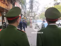 [ẢNH] Đường phố Hà Nội gọn gàng nhờ sự ra quân tích cực của lực lượng liên ngành