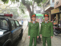 [ẢNH] Đường phố Hà Nội gọn gàng nhờ sự ra quân tích cực của lực lượng liên ngành