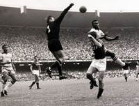 [ẢNH] Bất ngờ:Thủ môn xuất sắc nhất thế kỷ XX chính là người Nga