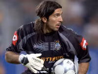 Gianluigi Buffon - ảo vọng buồn của một thủ thành huyền thoại