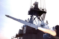 [ẢNH] Bất lực trước kho tên lửa phòng không hiện đại từ từ chìm xuống biển cùng chiến hạm F131