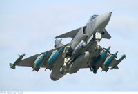 [ẢNH] MiG-21 Ấn Độ hạ gục F-16 Pakistan, Mỹ lo lắng, Nga trông chờ, chỉ có Thụy Điển hưởng lợi?