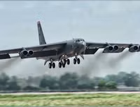 [ẢNH] Lý do Mỹ bất ngờ điều hàng loạt 'pháo đài bay