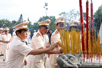 Lễ dâng hương, tưởng nhớ các Anh hùng- liệt sỹ diễn ra trang trọng trên toàn quốc