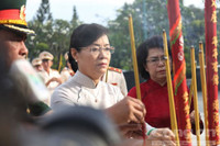 Lễ dâng hương, tưởng nhớ các Anh hùng- liệt sỹ diễn ra trang trọng trên toàn quốc