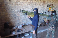 [ẢNH] Tên lửa phòng không vác vai Nga đang làm Thổ Nhĩ Kỳ khốn đốn tại Syria