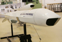 [ẢNH] Toát mồ hôi hột khi chiến đấu cơ F-35 vừa được trang bị 