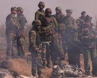 [ẢNH] Ấn Độ và Pakistan lại 