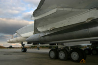 [ẢNH] Ngạc nhiên trước sức mạnh phi đội máy bay ném bom Tu-22M3 của Ukraine